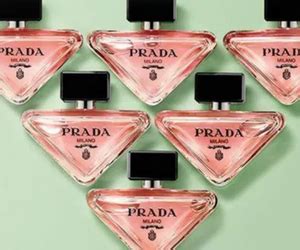 prada paradoxe echantillon|Prada paradoxe 2022.